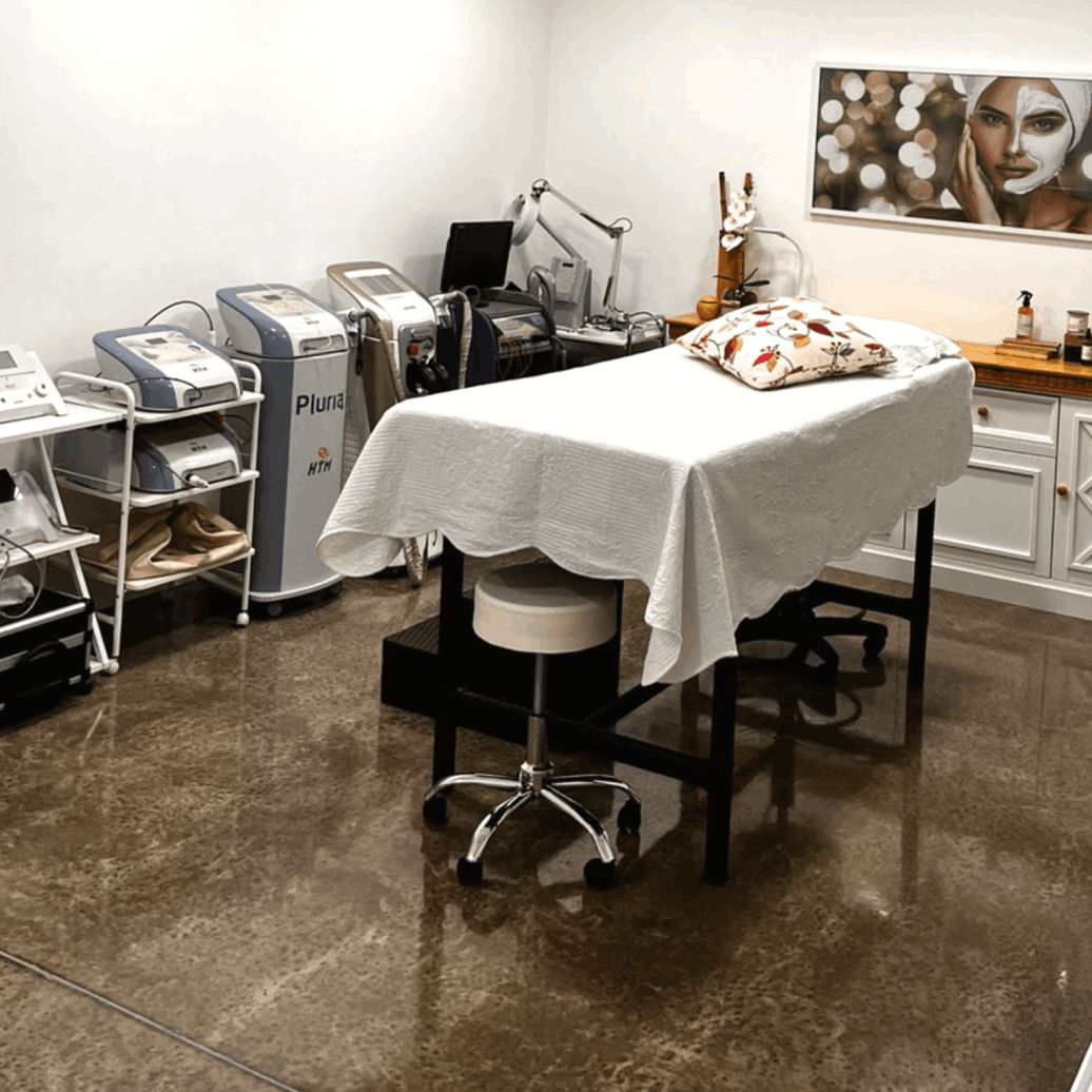 Mobirise WebDra. Cleide Fernandes - Estética - Limeirasite Builder